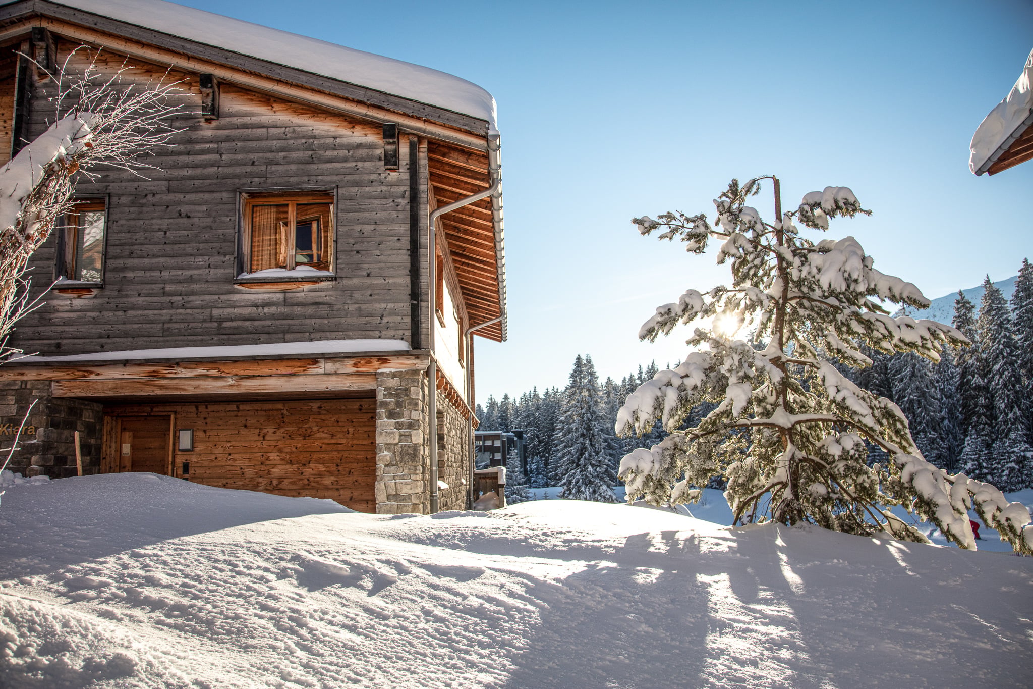 Image of Les acheteurs belges et le marché immobilier alpin : enseignements du rapport 2026 de Knight Frank sur l’immobilier alpin.