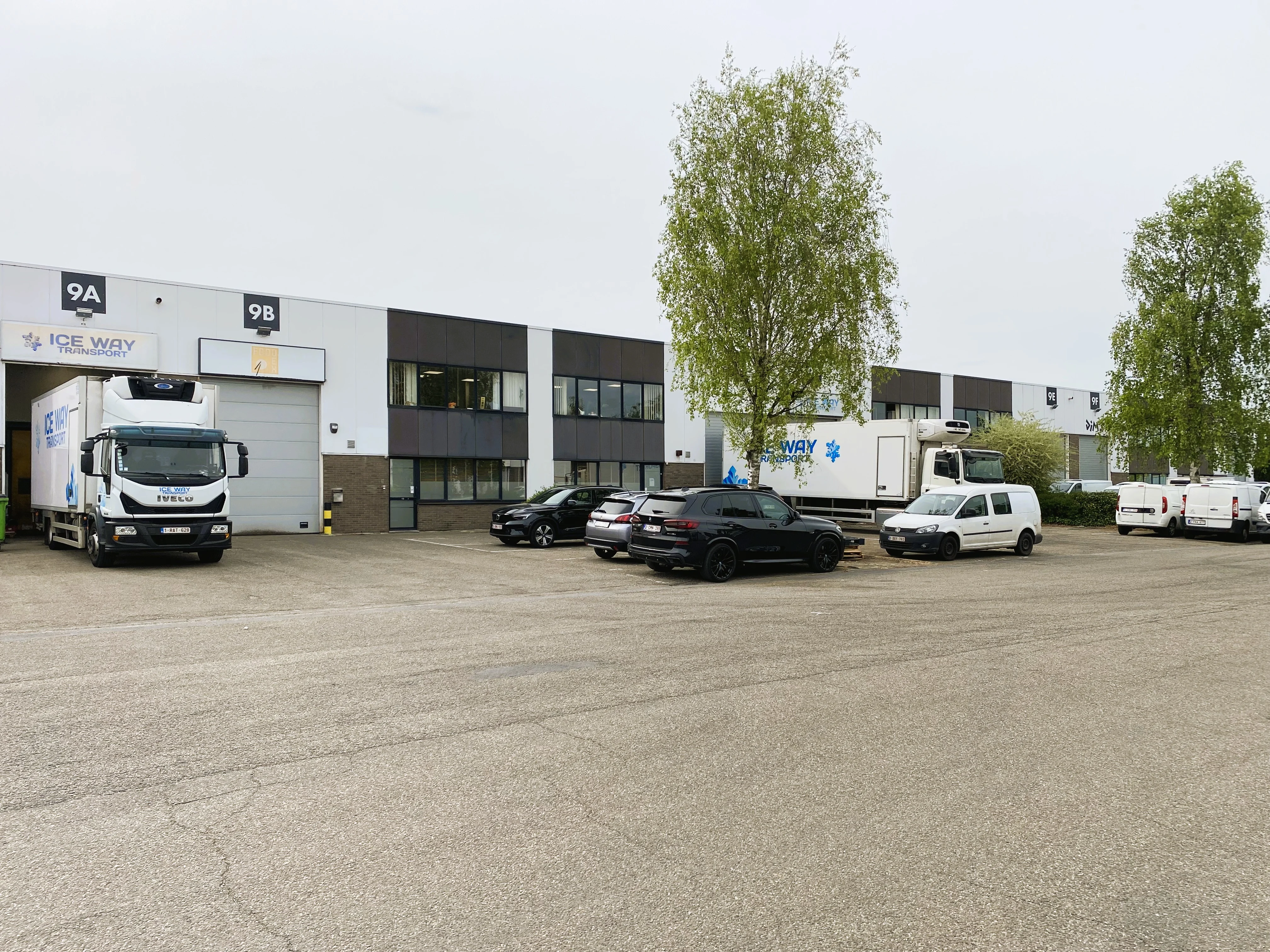 Image of Dog Chef verzekert strategische faciliteit in Brixton Park, Zaventem